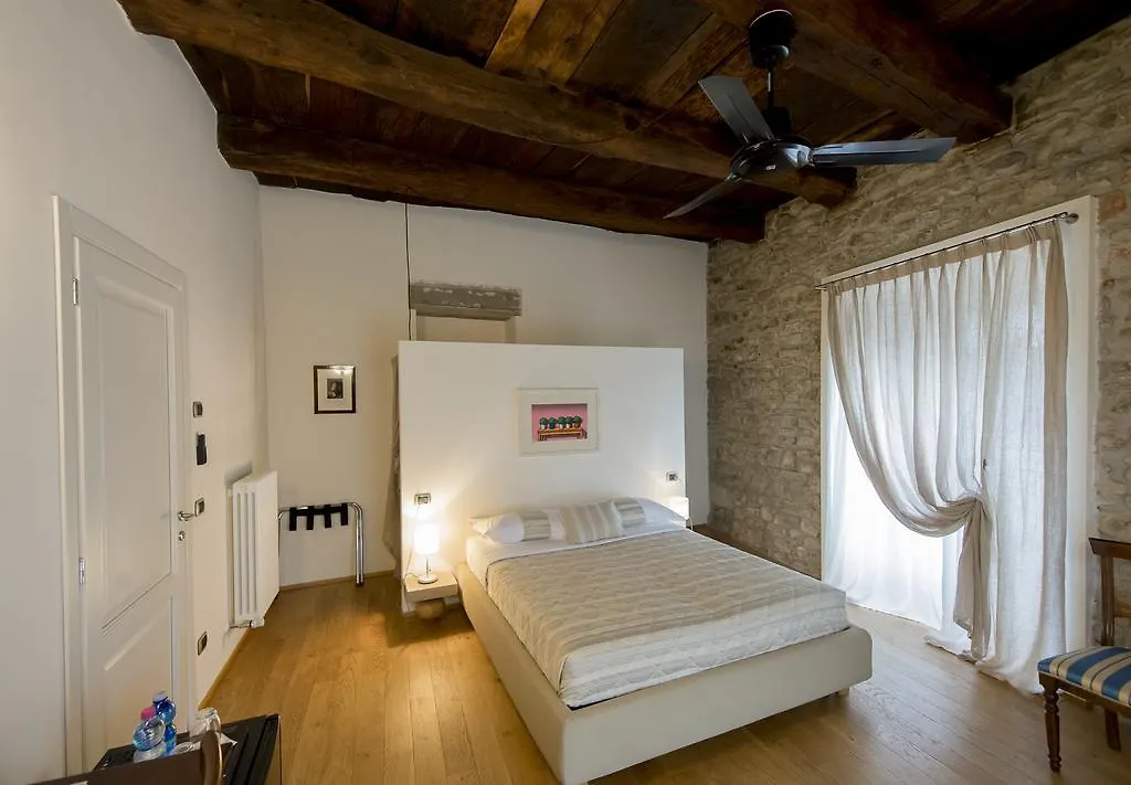 Relais Il Presidio Hotel Oggiono Italy